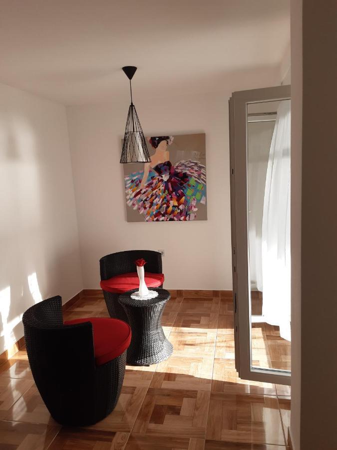 Varazdinci Rogoznica  Luaran gambar