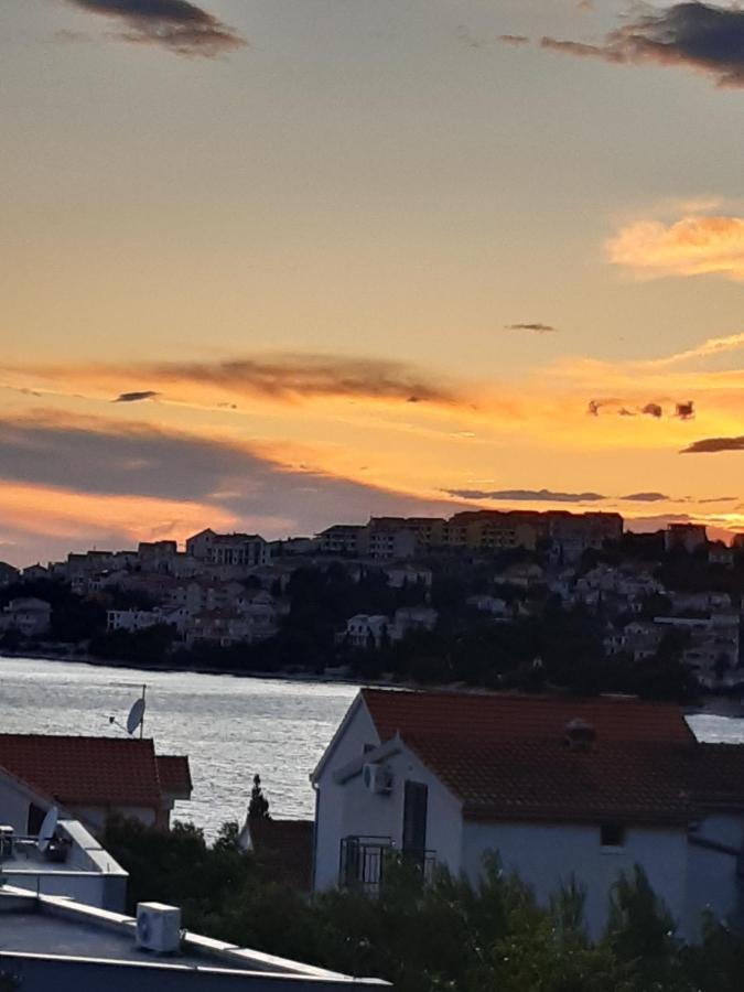 Varazdinci Rogoznica  Luaran gambar