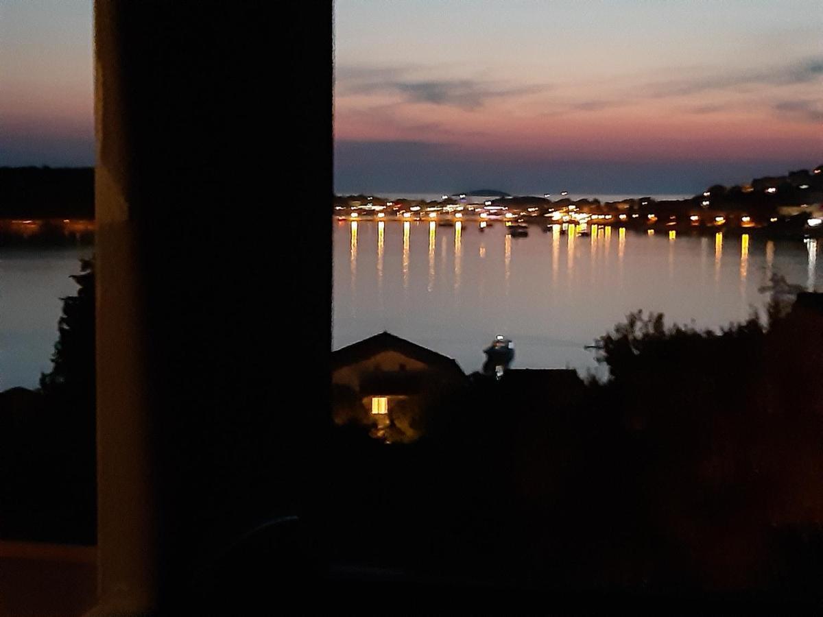 Varazdinci Rogoznica  Luaran gambar