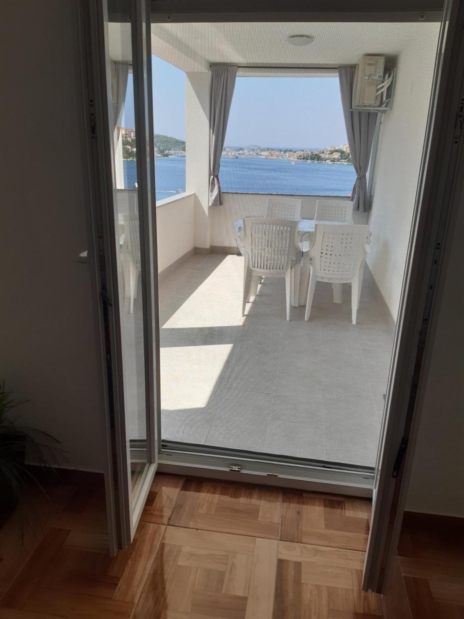 Varazdinci Rogoznica  Luaran gambar