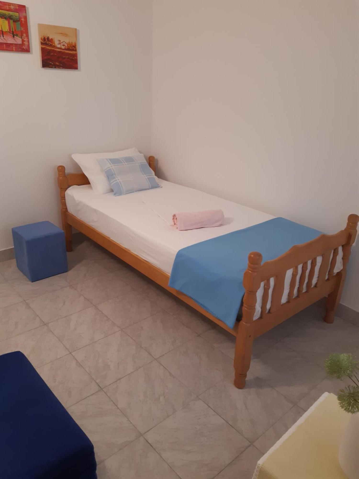 Varazdinci Rogoznica  Luaran gambar