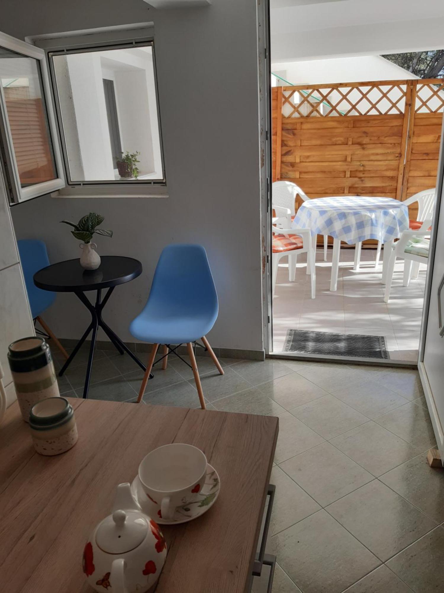 Varazdinci Rogoznica  Luaran gambar