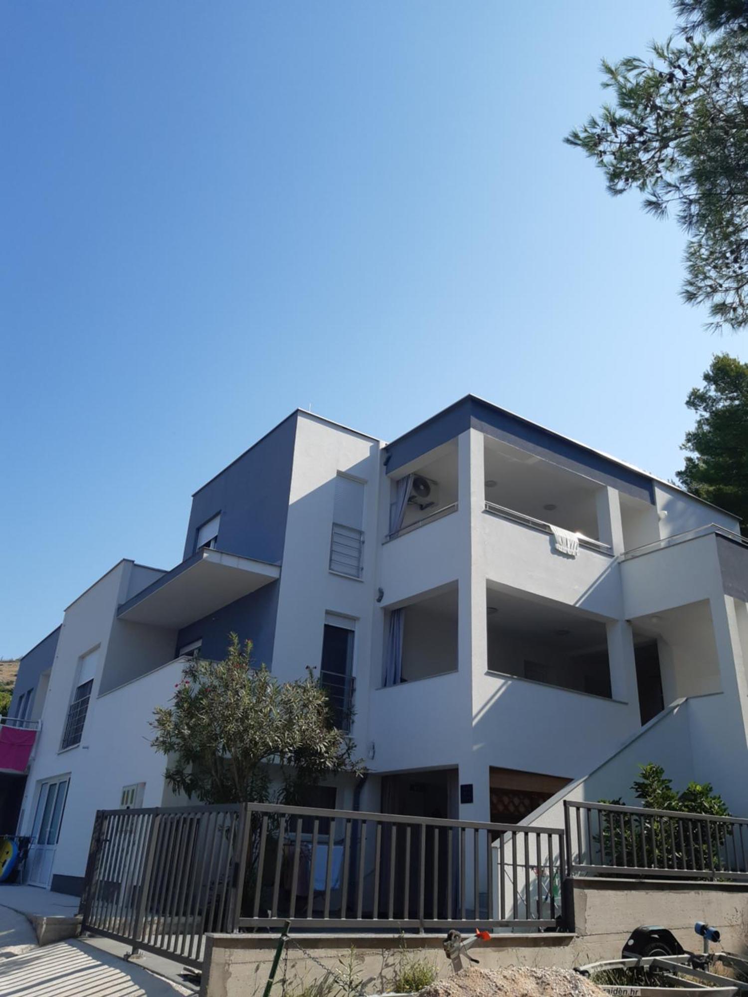 Varazdinci Rogoznica  Luaran gambar