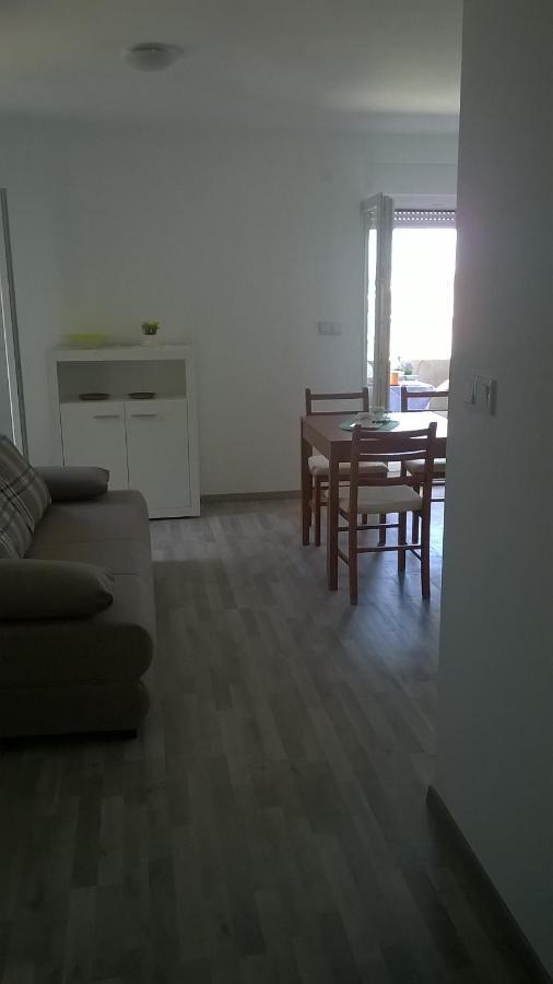 Varazdinci Rogoznica  Luaran gambar